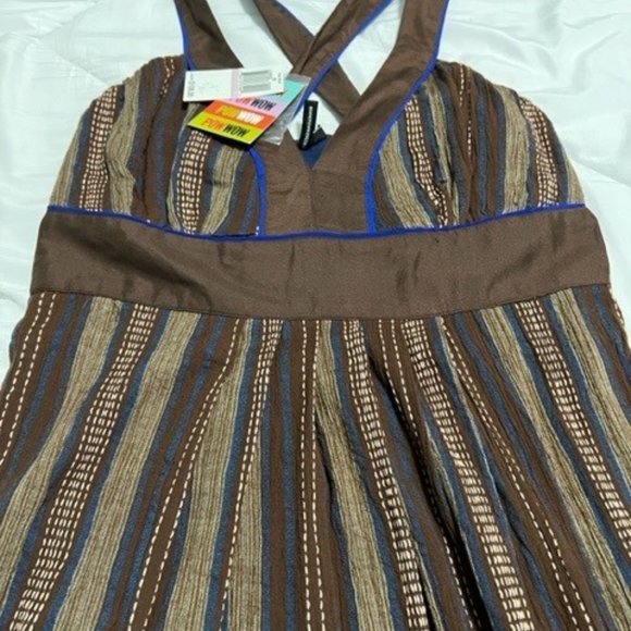 Pow Wow Embroidered Empire Waist Dress NEW WITH TAGS - Picture 3 of 3